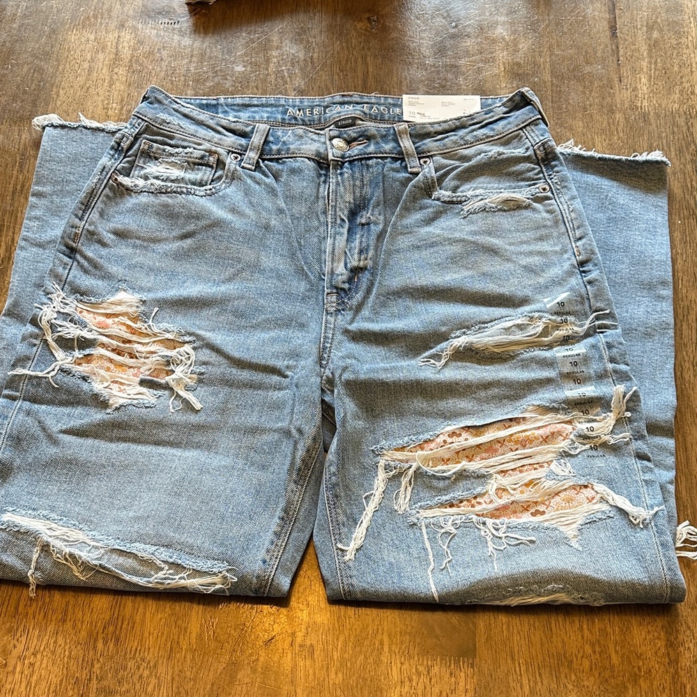 American Eagle Outfitters Light Blue Denim Jeans